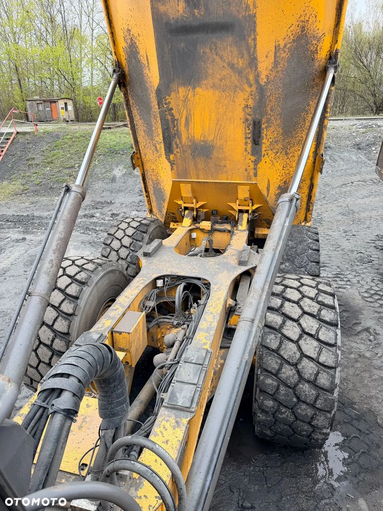 Volvo A40F - 8