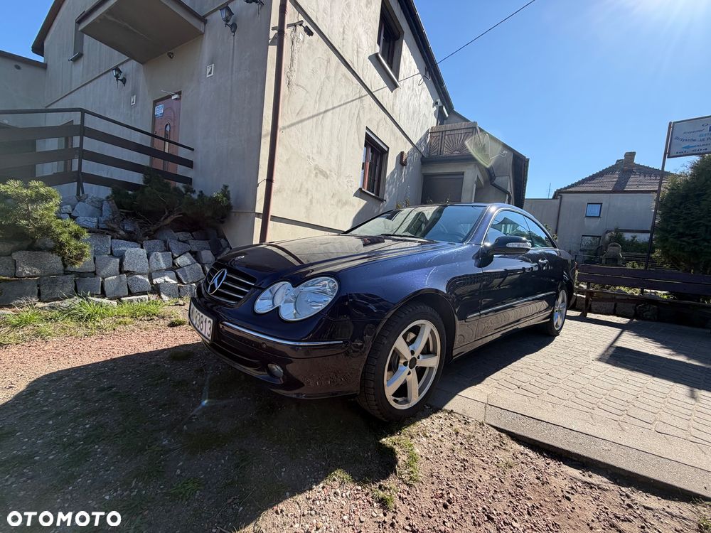 Mercedes-Benz CLK - 11