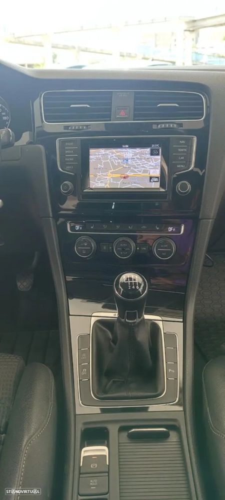 VW Golf Variant - 15