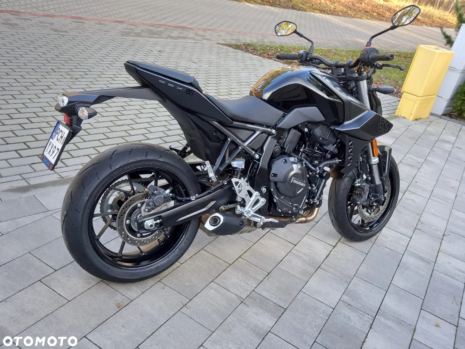 Suzuki GSX - 3