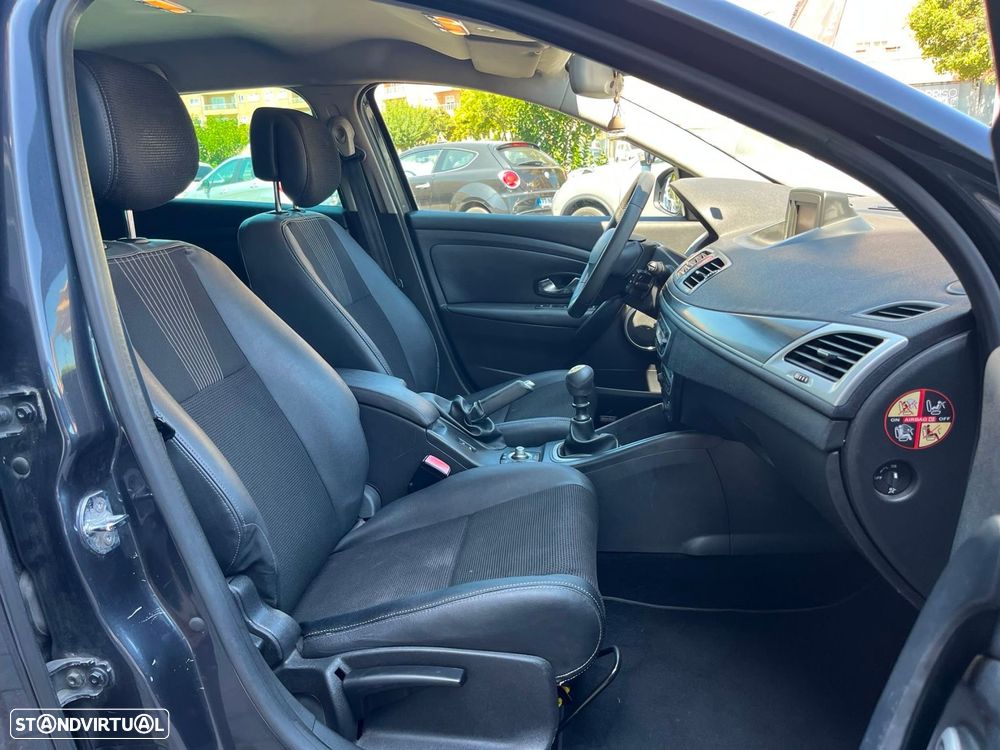 Renault Mégane Sport Tourer 1.5 dCi Dynamique - 9