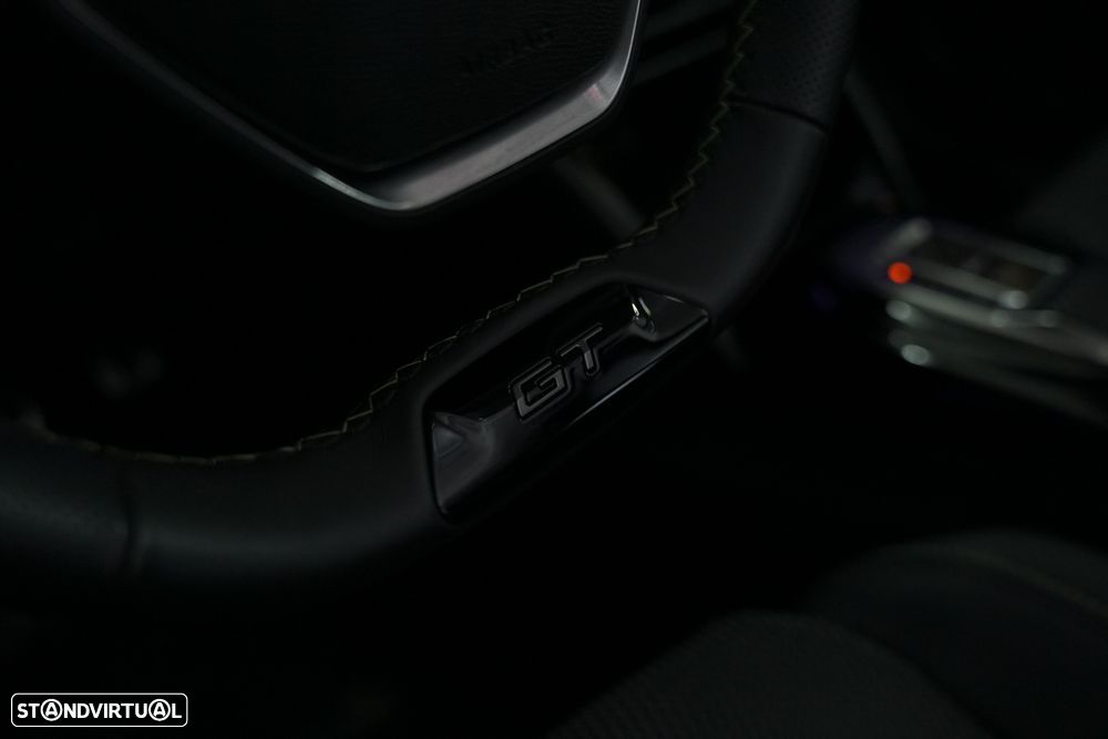 Peugeot e-2008 54 kWh GT - 13