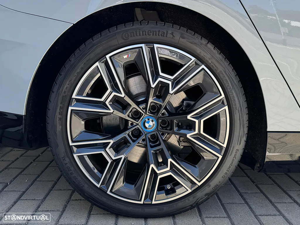 BMW i5 eDrive40 Pack Desportivo M - 10