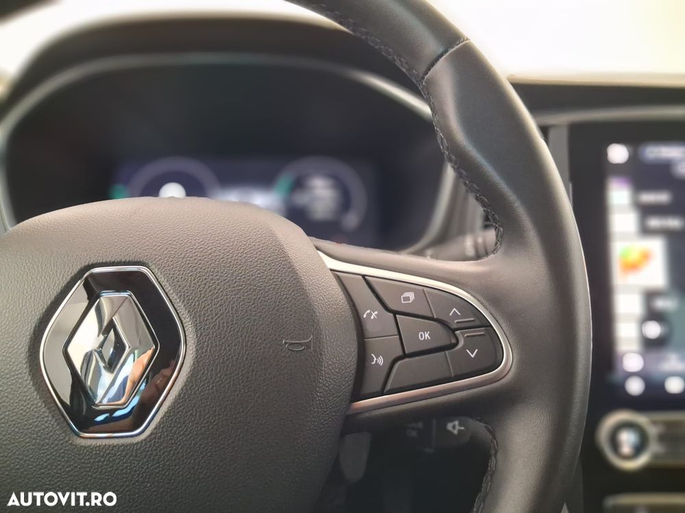 Renault Megane TCe 140 GPF Techno - 14