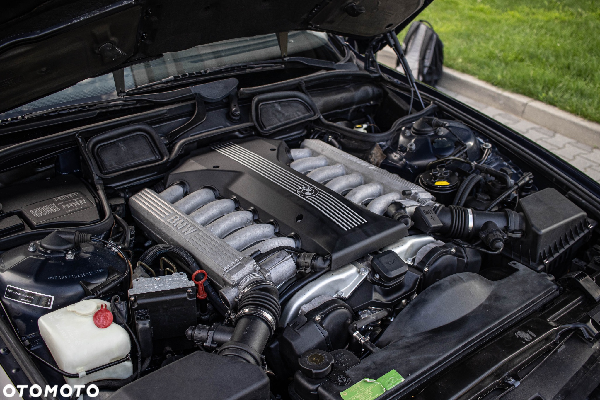 BMW Seria 7 750iL - 35