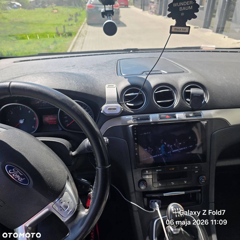 Ford Galaxy - 10