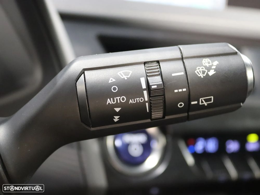 Lexus UX 250h F Sport - 21