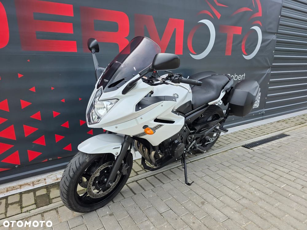 Yamaha XJ - 4
