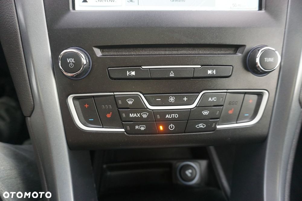 Ford Mondeo 2.0 TDCi STart-Stopp Titanium - 9