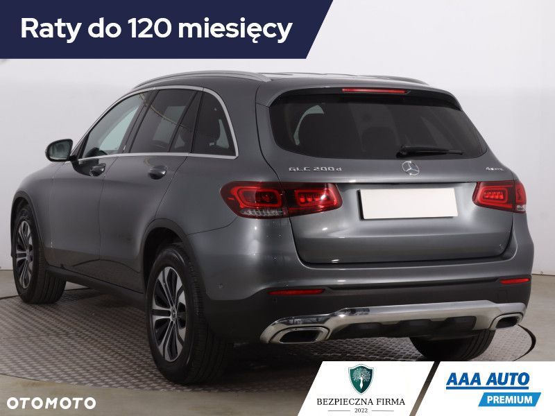 Mercedes-Benz GLC - 6