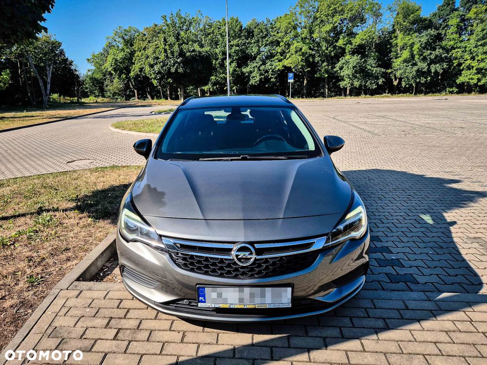 Opel Astra 1.0 T 120 Lat S&S - 11