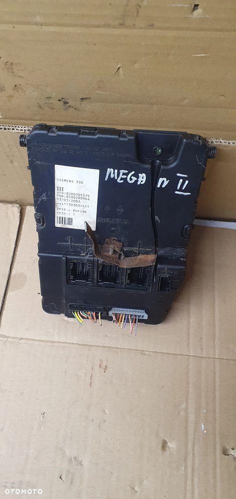 Moduł sterownik komfortu Renault Megane II 8200305575 - 2