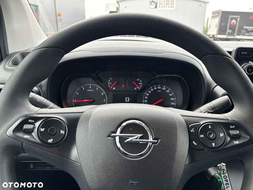 Opel Combo - 18