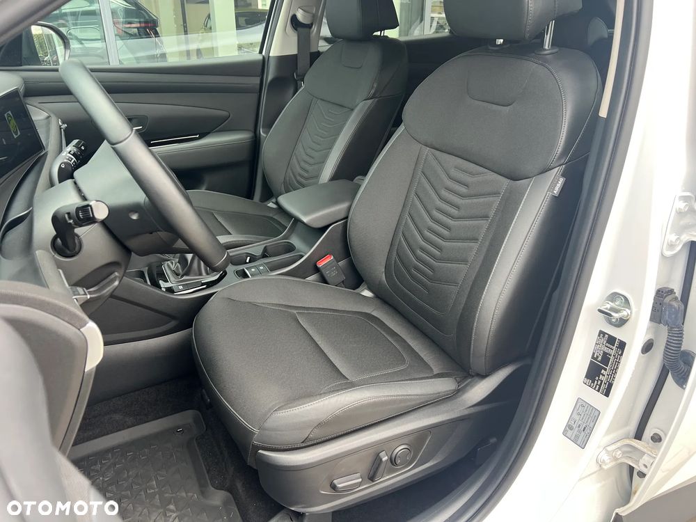 Hyundai Tucson 1.6 T-GDi Executive 2WD - 10