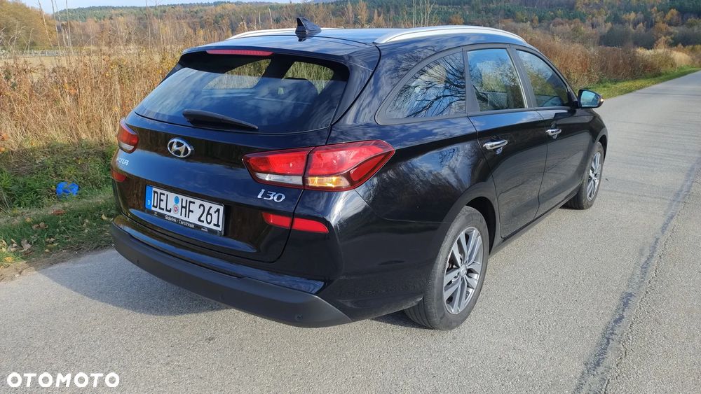 Hyundai i30 1.6 CRDi Classic + DCT - 12
