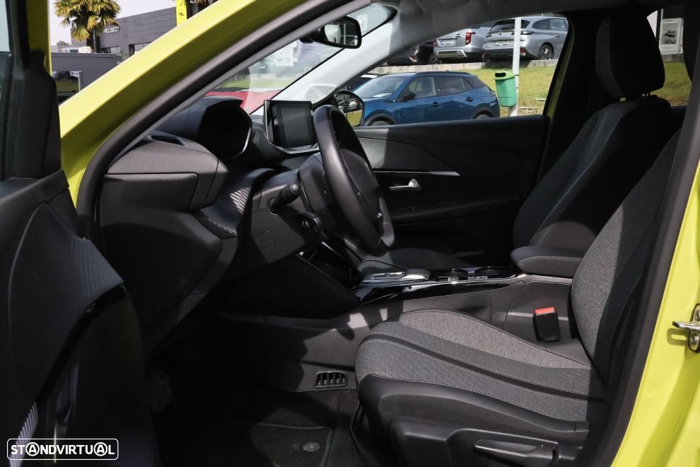 Peugeot e-208 50 kWh SE Style - 17