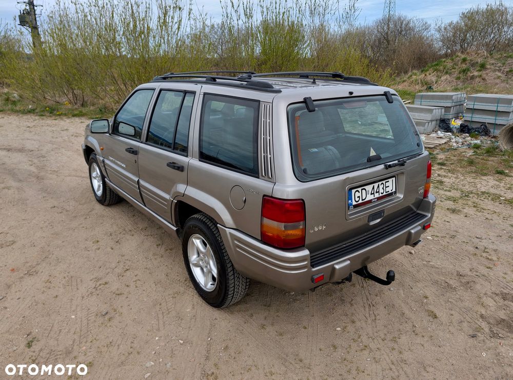 Jeep Grand Cherokee 5.9 Limited - 5