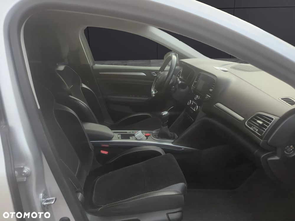 Renault Megane 1.2 Energy TCe Intens - 16