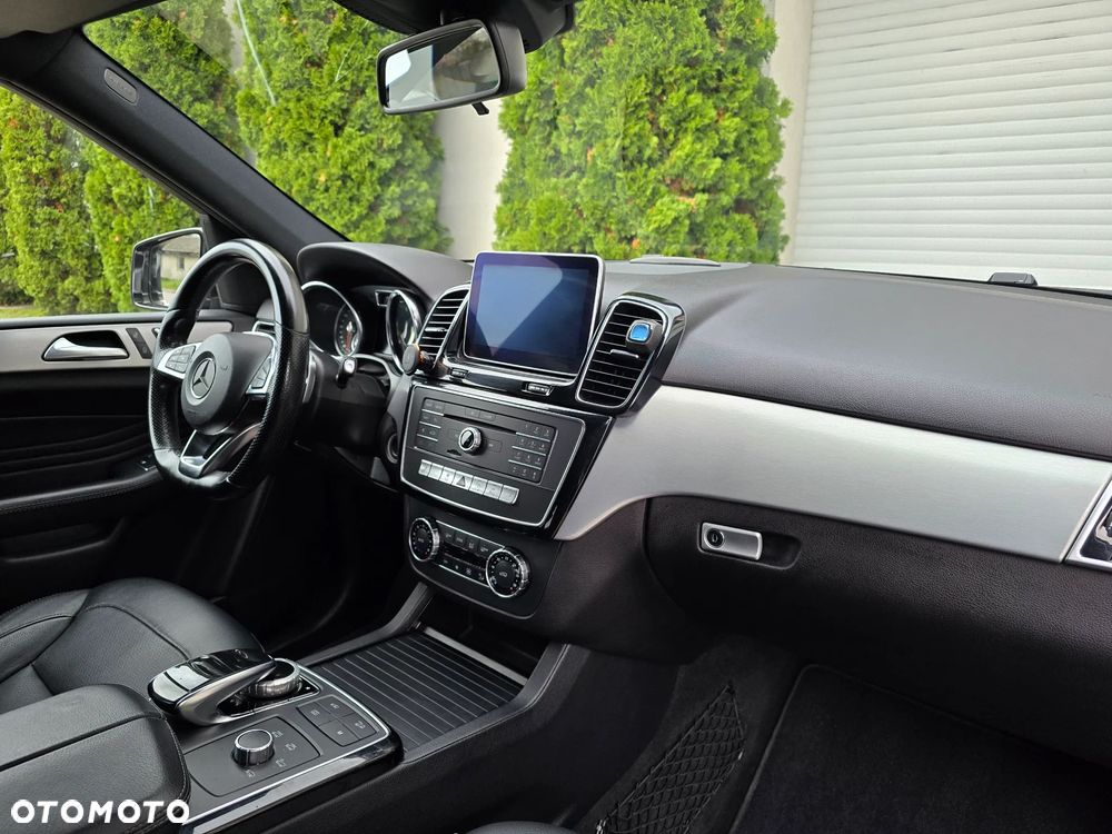 Mercedes-Benz GLE 350 d 4-Matic - 10