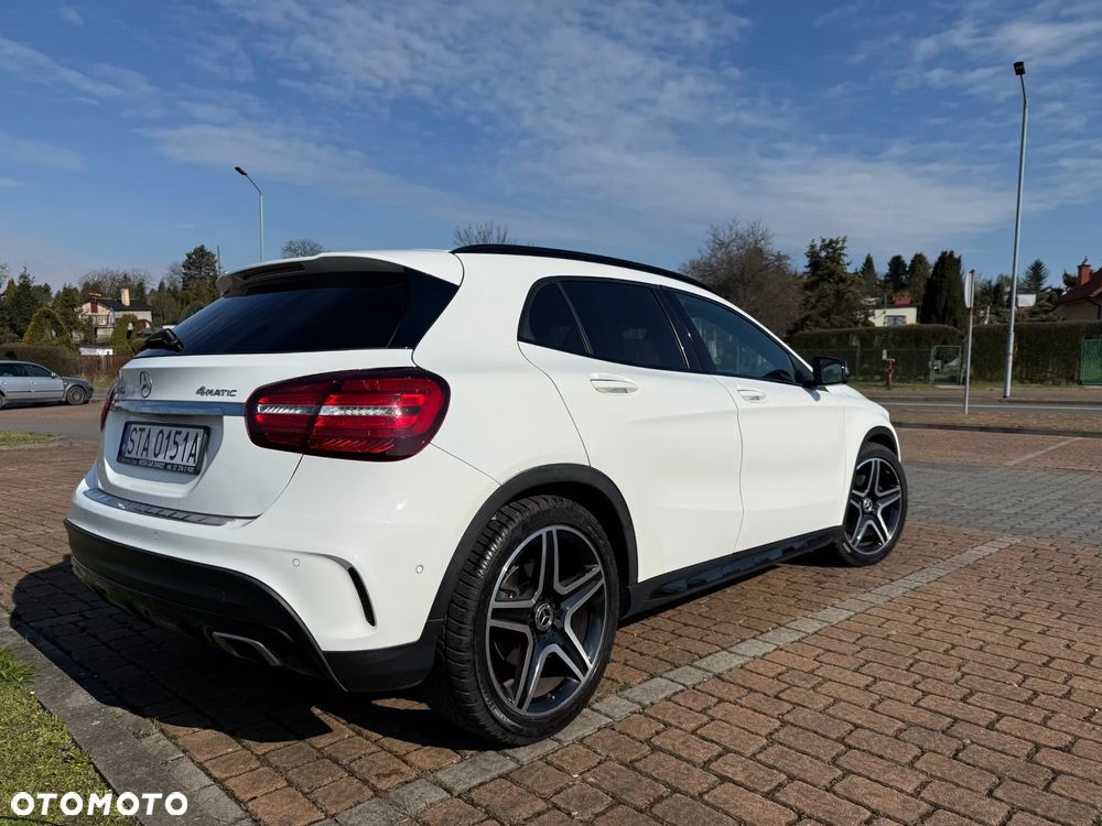 Mercedes-Benz GLA 220 4-Matic AMG Line - 4