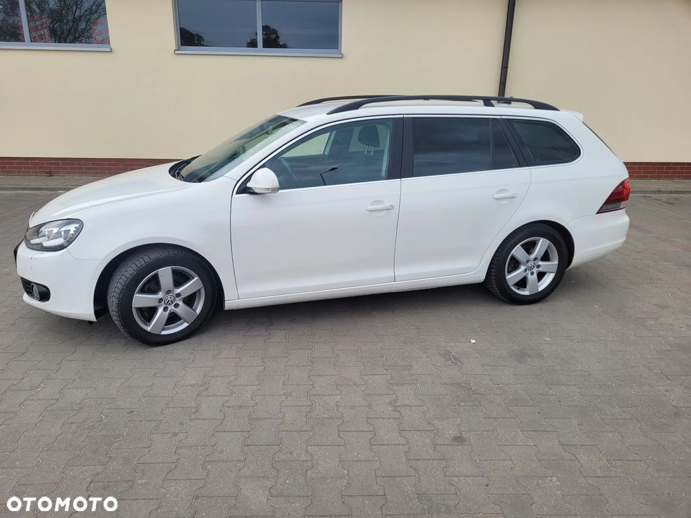 Volkswagen Golf - 2