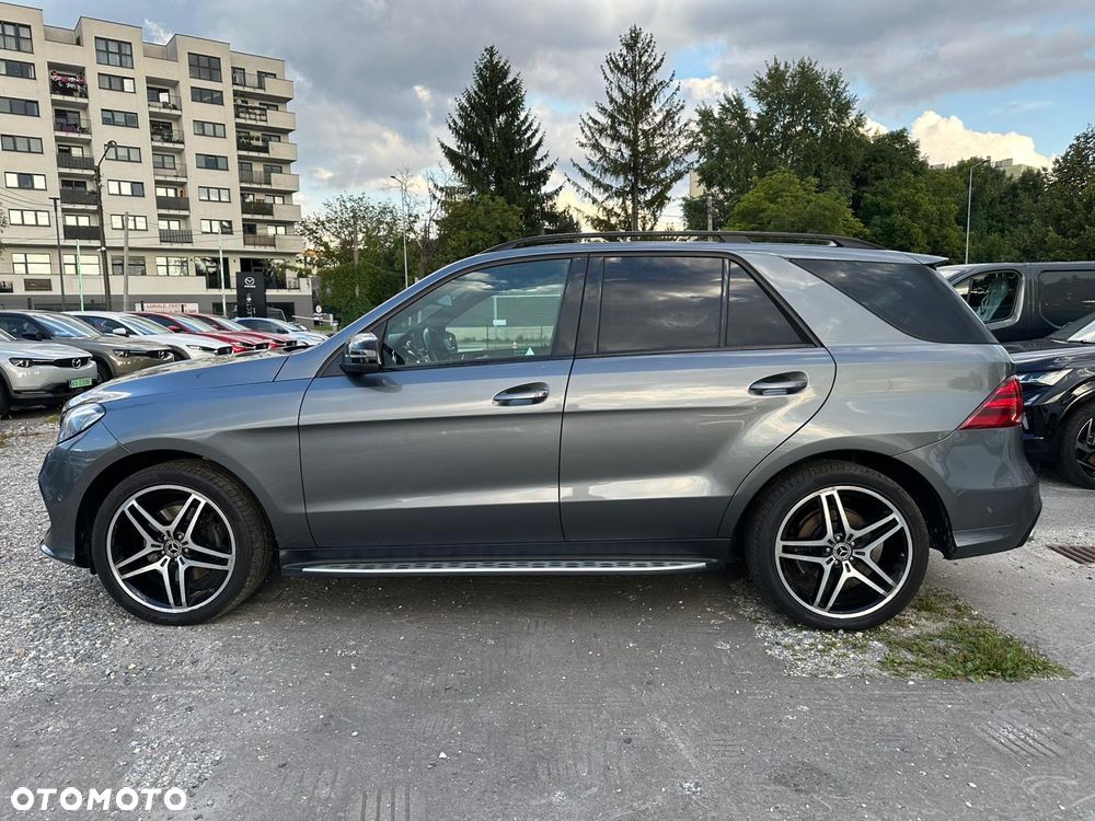 Mercedes-Benz GLE - 4