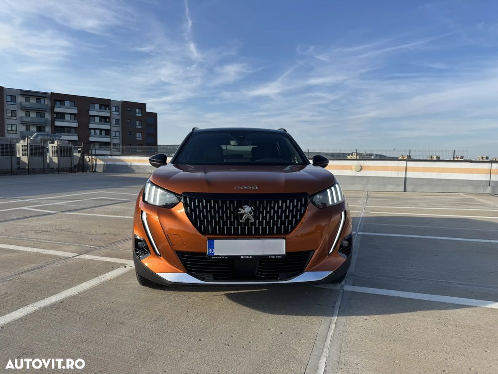 Peugeot 2008 1.2 PureTech EAT8 STT GT - 6
