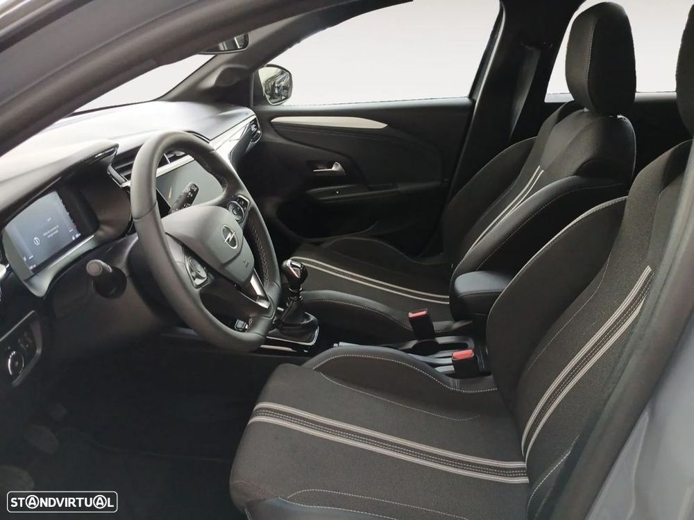 Opel Corsa 1.2 T GS - 10