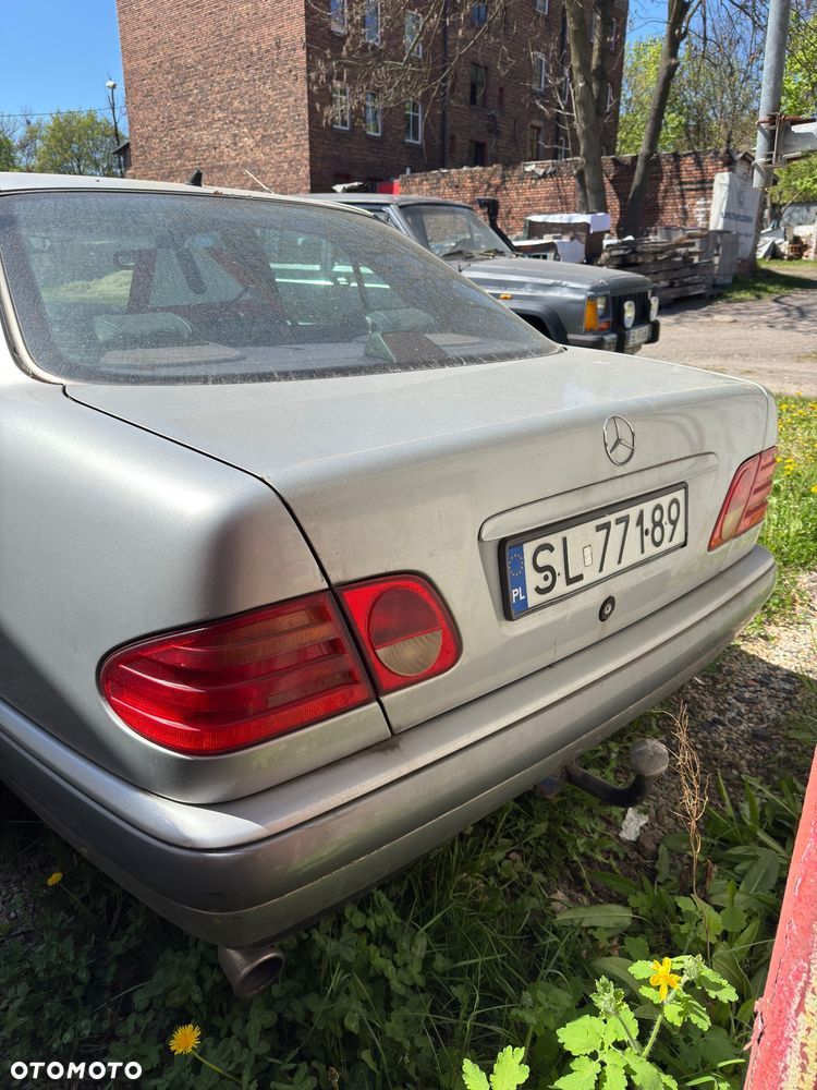 Mercedes-Benz Klasa E - 5