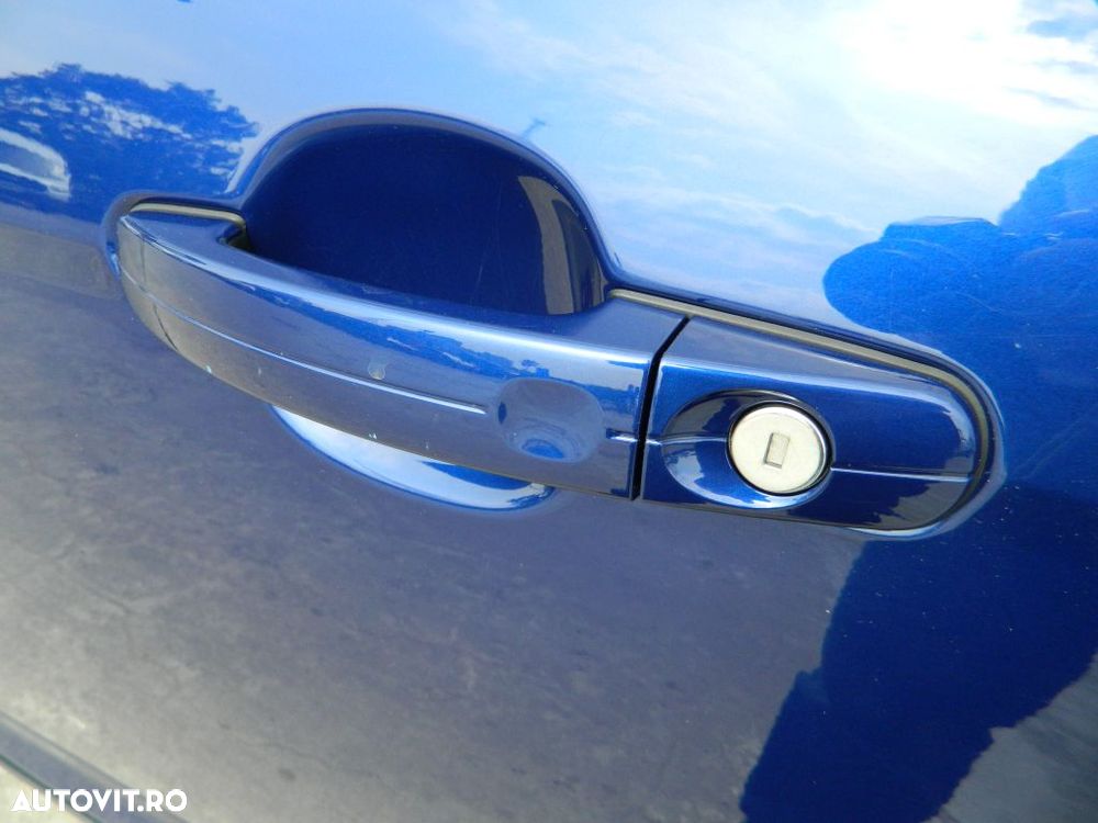 Ford Focus 2.0 TDCi Powershift Titanium - 6