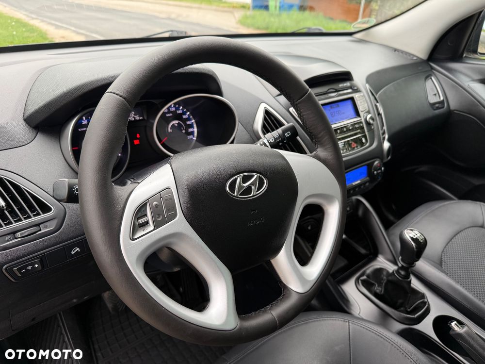 Hyundai ix35 1.7 CRDi Premium 2WD - 10