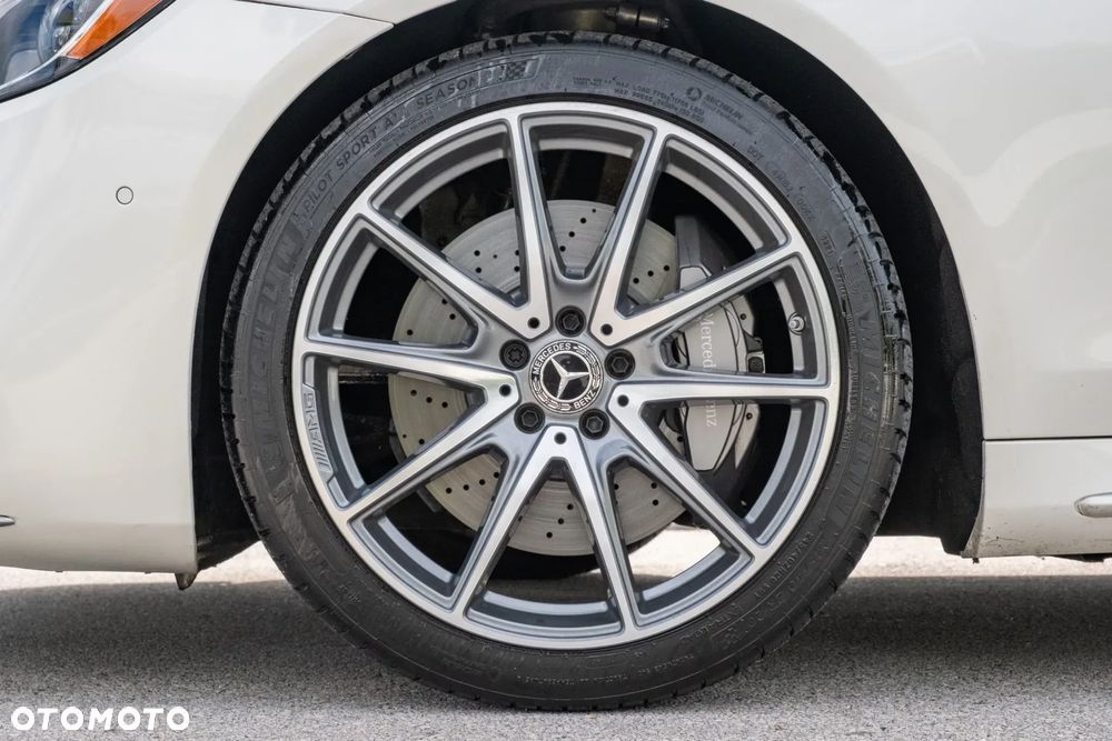Mercedes-Benz Klasa S 560 9G-TRONIC - 37