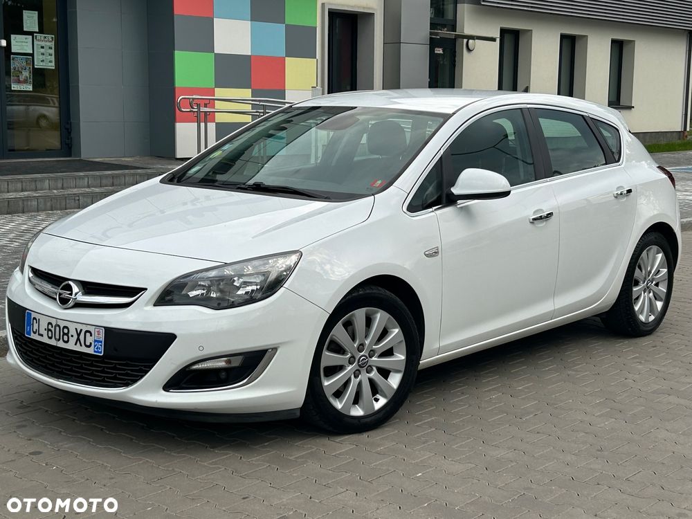 Opel Astra 1.7 CDTI Cosmo - 9