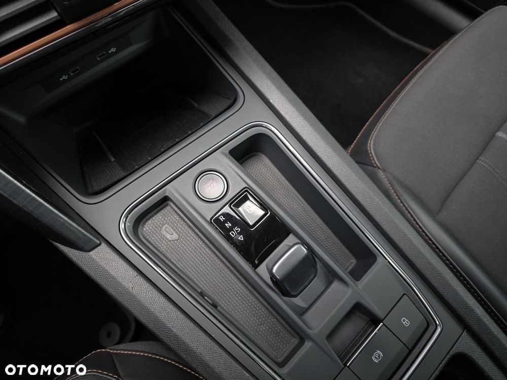 Cupra Formentor 1.4 e-Hybrid DSG - 17