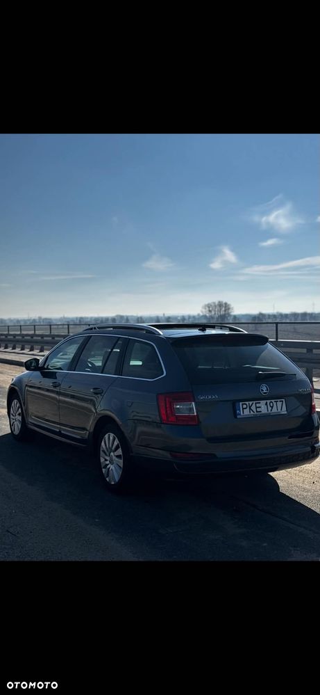 Skoda Octavia 2.0 TDI 4x4 Edition DSG - 4