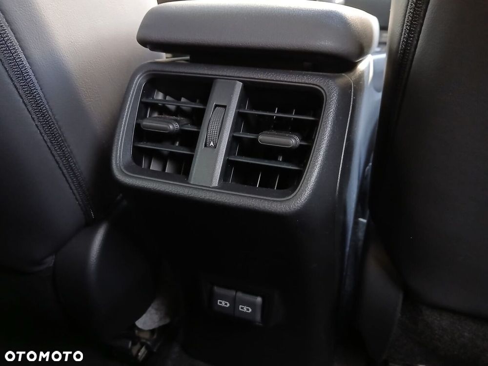 Lexus UX 250h GPF F Sport Design 2WD - 37