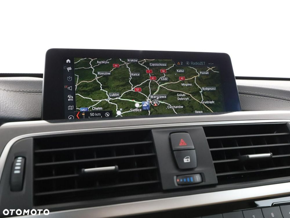 BMW Seria 3 320d Luxury Line - 26