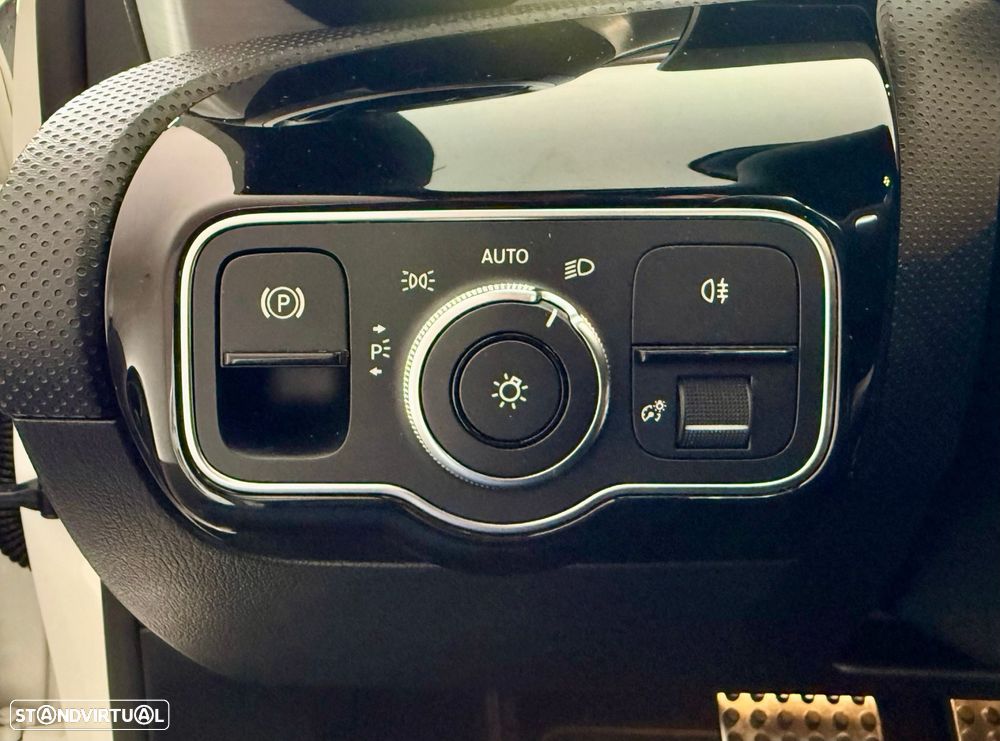 Mercedes-Benz A 180 d AMG Line Aut. - 18