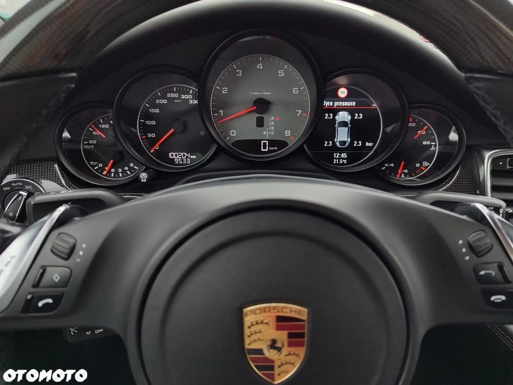 Porsche Panamera 4S - 15