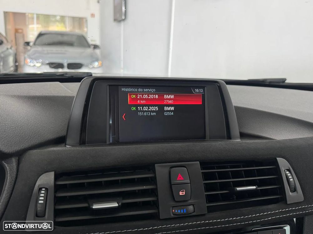 BMW 330 e iPerformance Pack M - 23