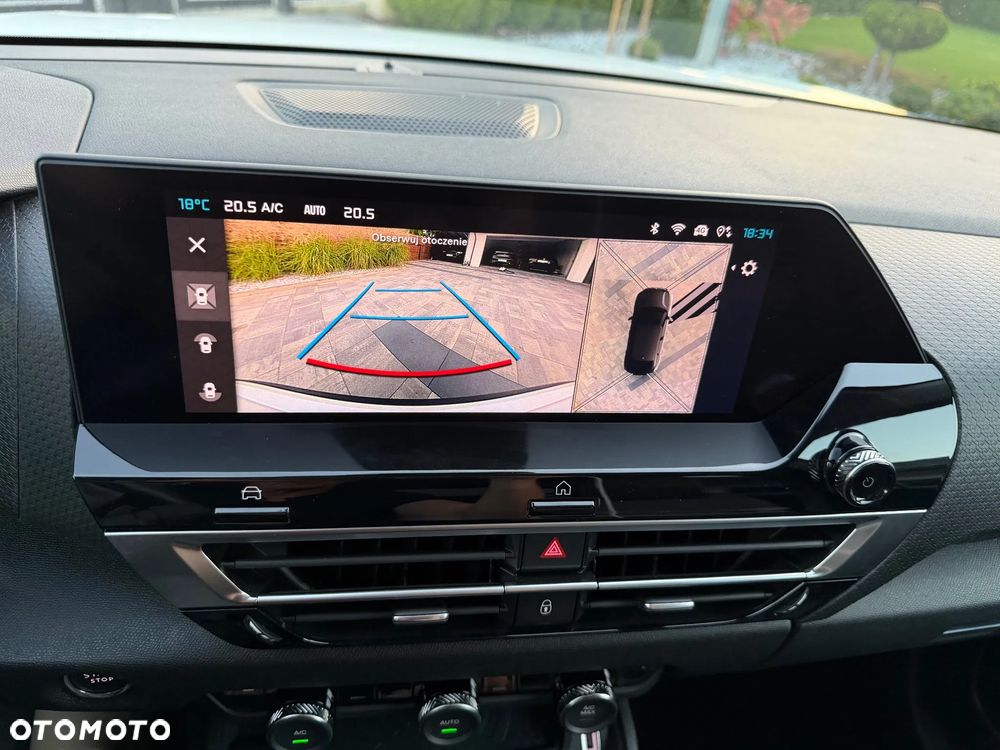 Citroën C4 1.2 PureTech Max S&S EAT8 - 26