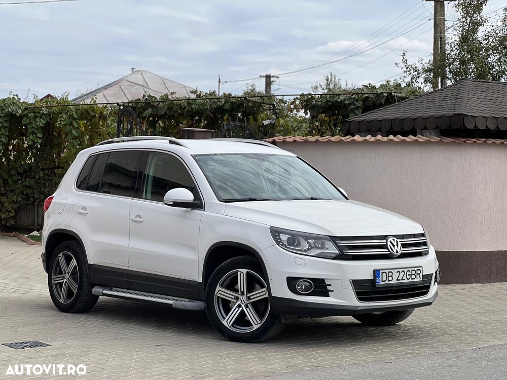 Volkswagen Tiguan 2.0 TDI 4Motion DSG Sport & Style - 1