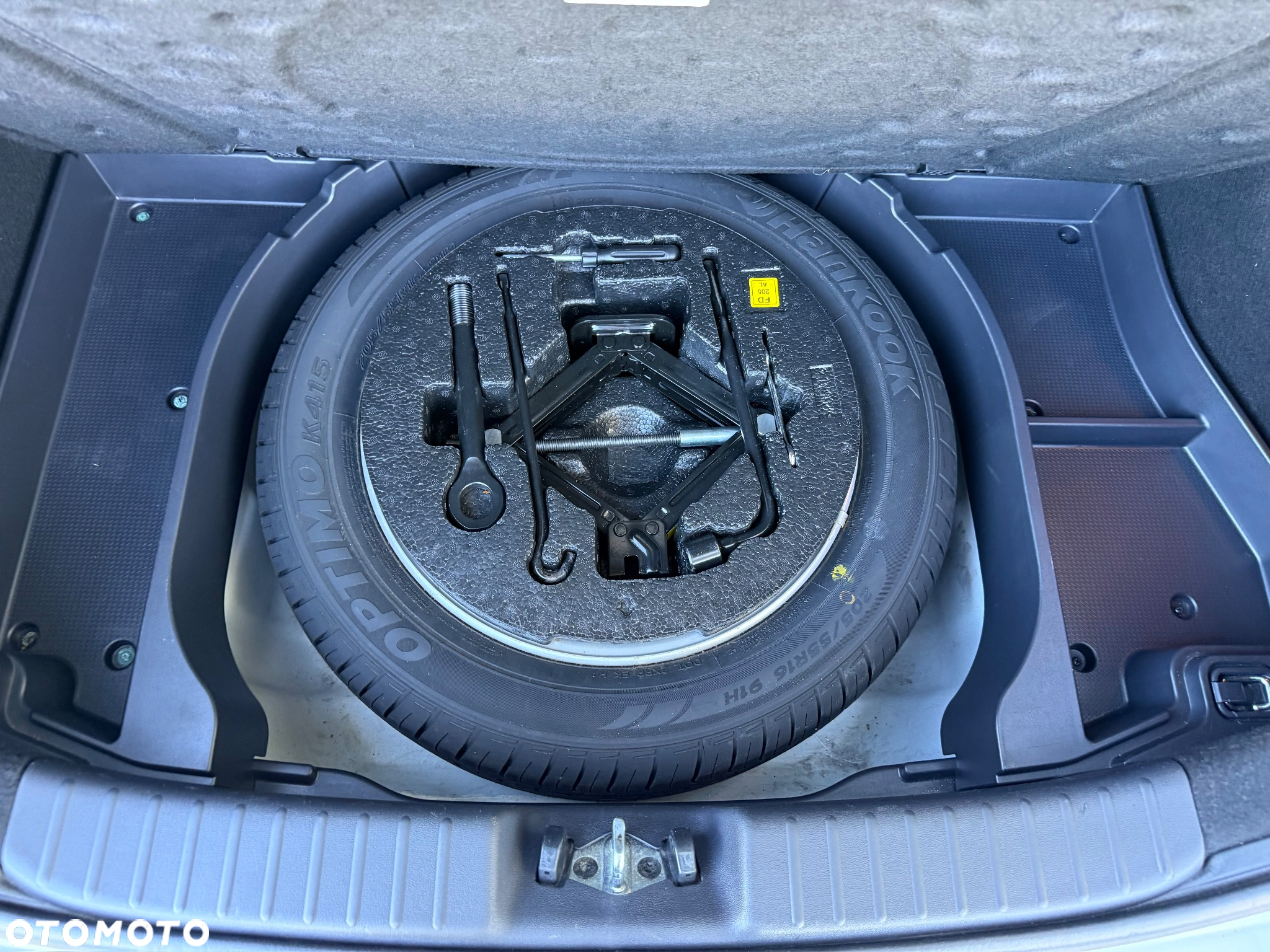 Hyundai i30 1.4 Comfort World Cup - 16