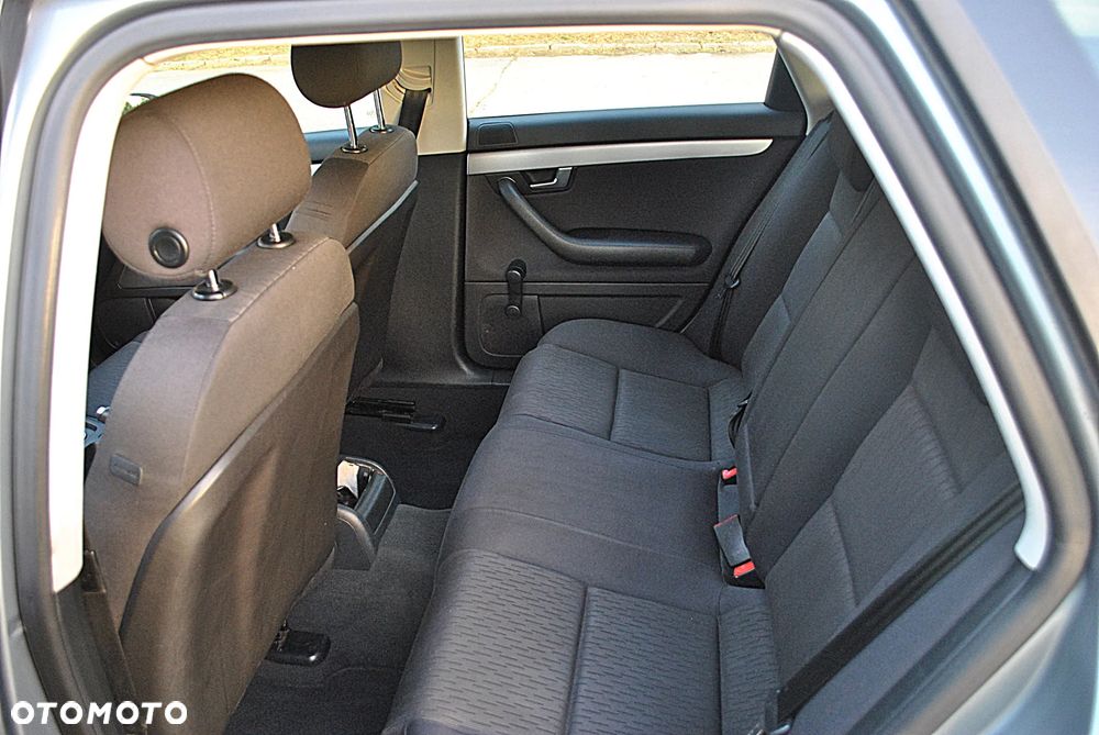 Audi A4 Avant 1.6 - 16