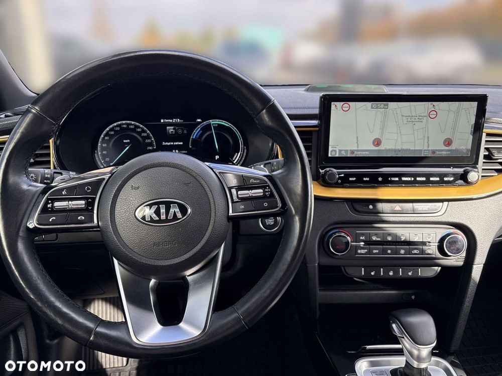 Kia XCeed 1.6 GDI PHEV L Business Line DCT - 13