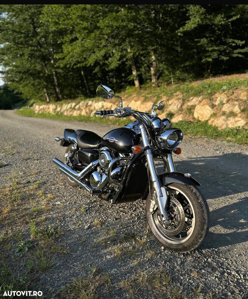 Suzuki Marauder - 1