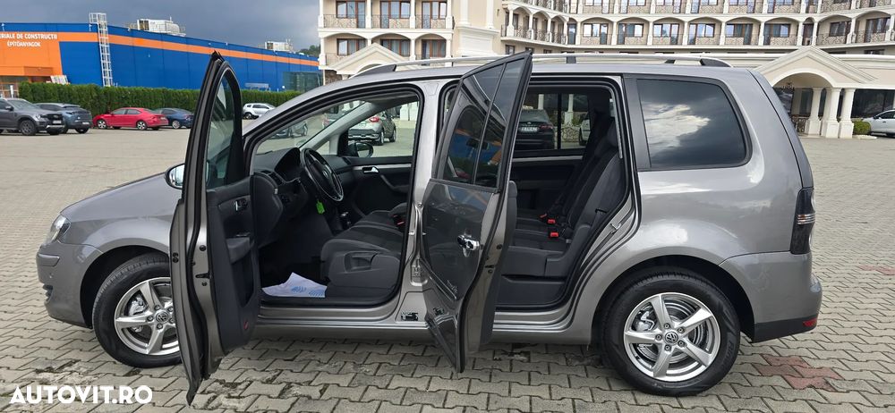 Volkswagen Touran 1.4 TSI DSG Freestyle - 3