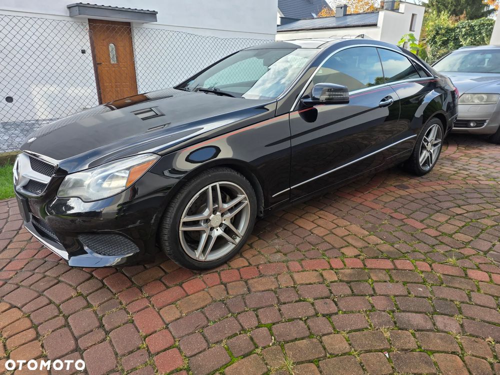 Mercedes-Benz E-Class 2013 photo 2