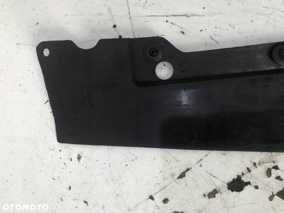 OSŁONA POD ZDERZAK USZCZELKA DOLNA 1938181 BMW E32 - 4