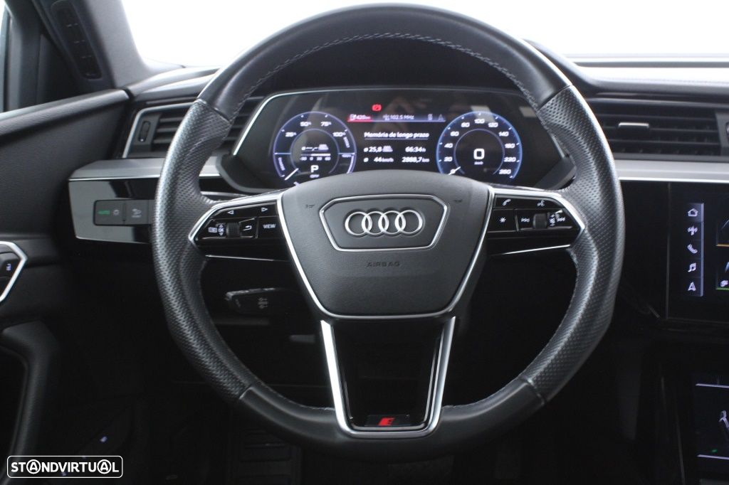 Audi e-tron Sportback 55 quattro S line - 19